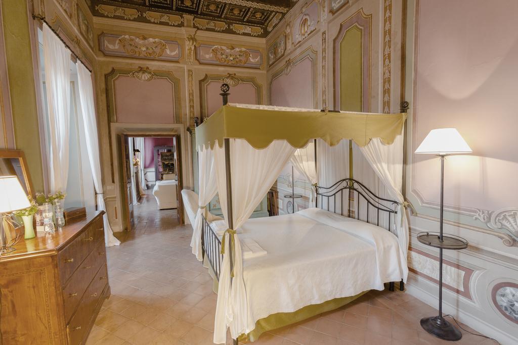 Hotel Castello Costaguti Roccalvecce Pokoj fotografie